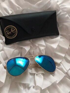 Ray-Ban 3025 Blue Aviator Sunglasses 58mm